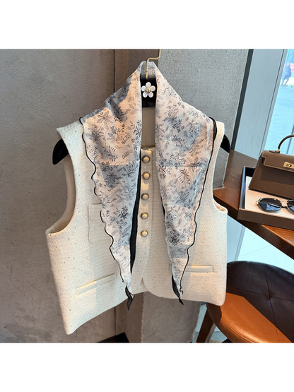 White Black botanical triangle scarf with wavy dark edging