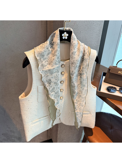 White Green botanical triangle scarf with wavy edging