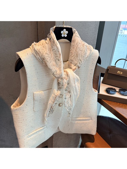 White botanical triangle scarf with softly contrasting edging