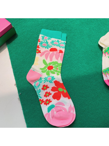 Oversized Floral crew socks with bright multicolor flower motifs