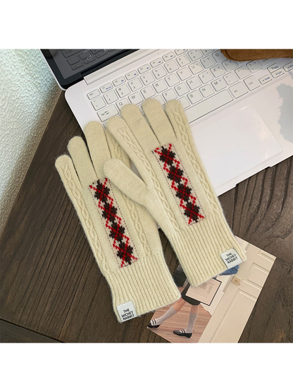 Ivory cable-textured gloves with a red and brown diamond motif