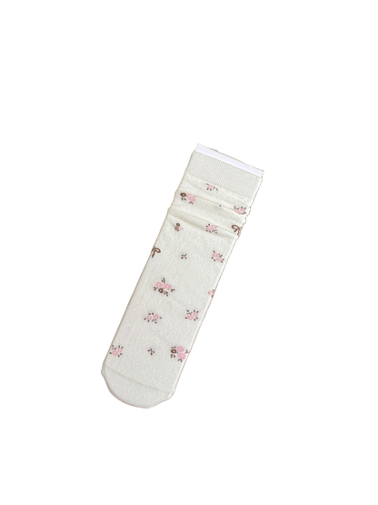 Florals ivory crew sock with small pink motifs, full product view