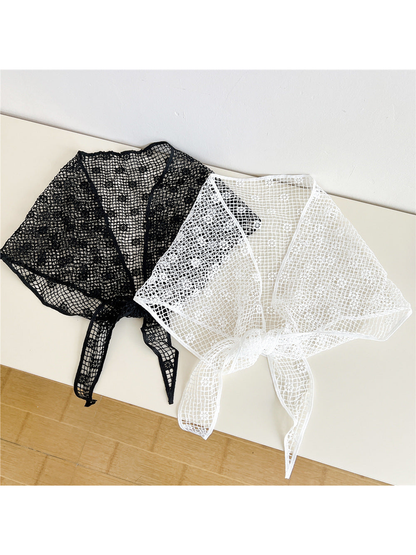Black and white openwork triangle scarves with floral grid pattern