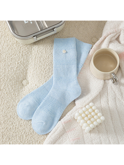 Light Blue crew socks with ribbed bands and round cuff accent
