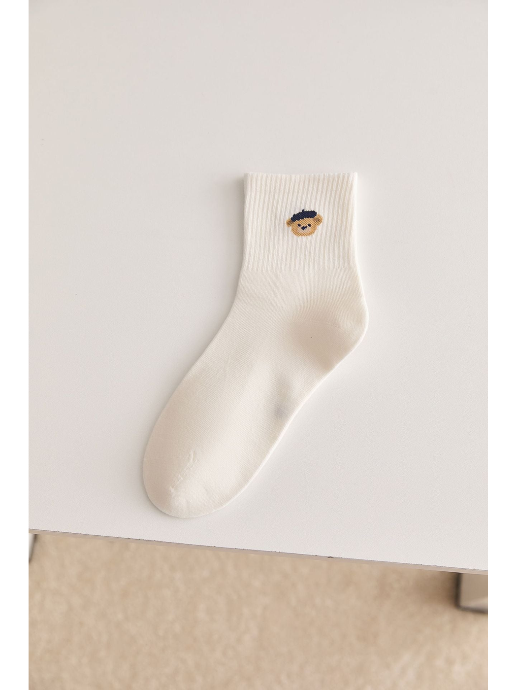 Ivory Bear Face crew sock, side view