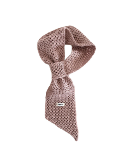 Dusty Pink openwork pull-through scarf with pointed ends