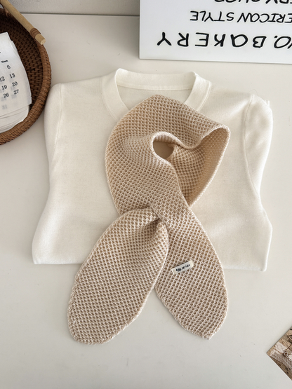 Beige textured pull-through scarf with rounded ends