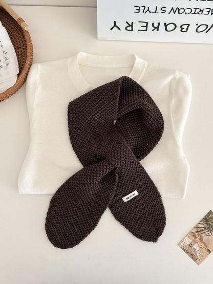 Dark Coffee textured pull-through scarf with rounded ends