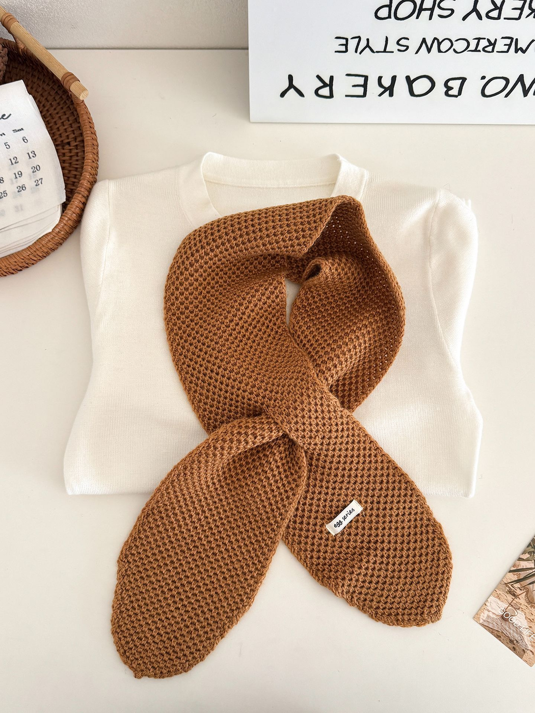 Caramel textured pull-through scarf with rounded ends