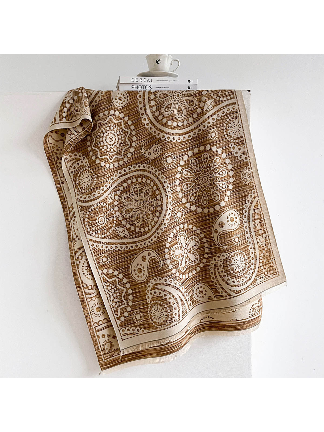 Brown / Ivory paisley scarf with floral medallions, an ivory border and short fringe.