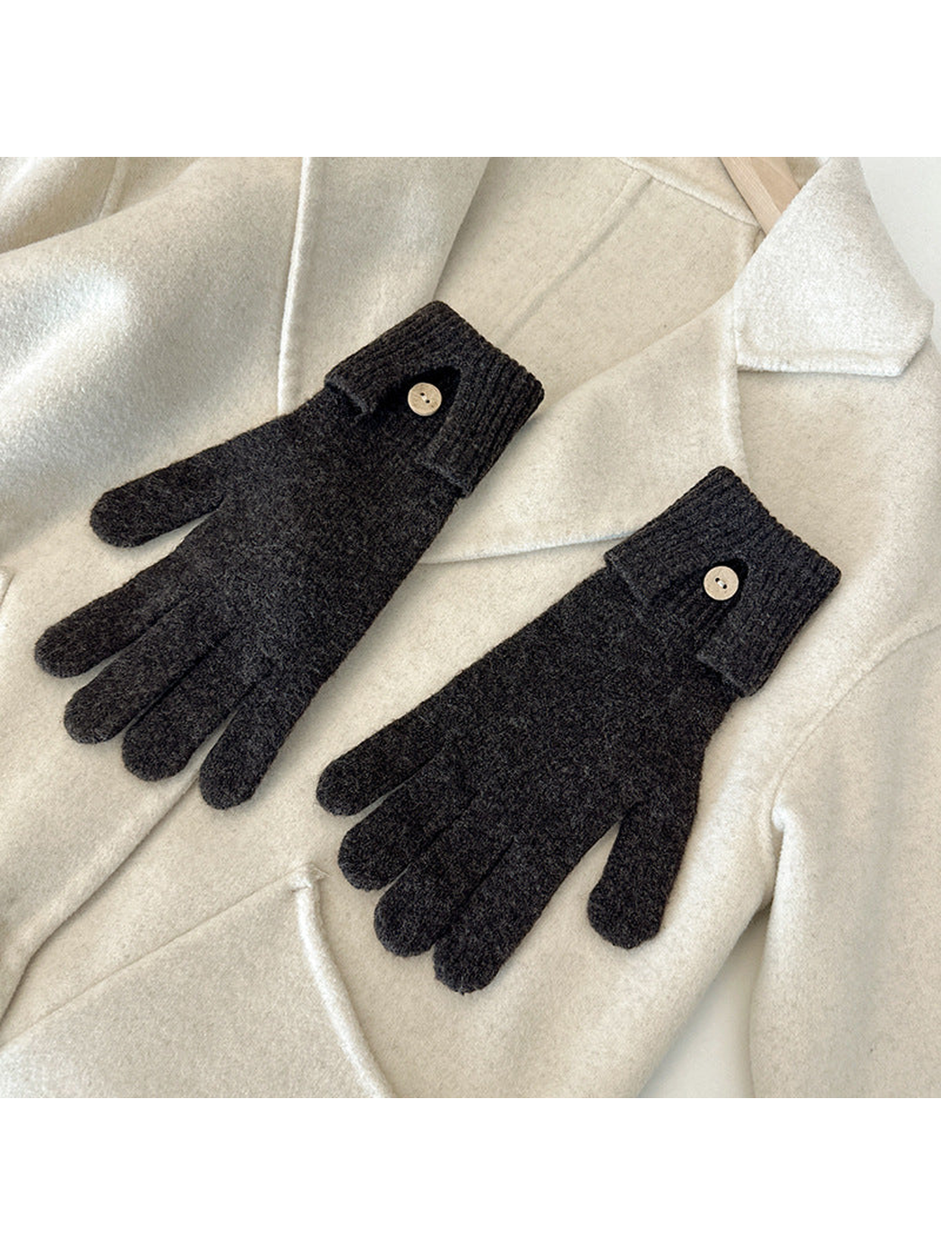 Dark Coffee gloves with ribbed cuffs and button details
