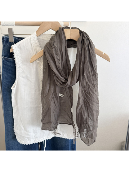 Coffee crinkled scarf with lace edging, front view