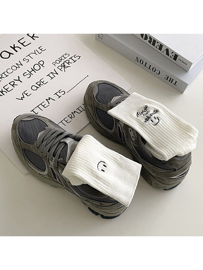 Rufia - Embroidered Smile Text Crew Socks product image 3