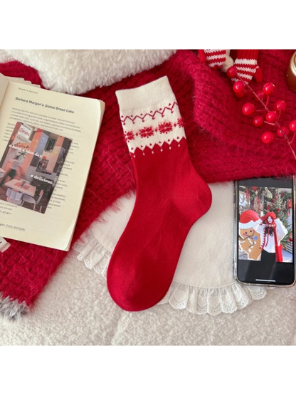 Rufia - Red and White Nordic Pattern Crew Socks