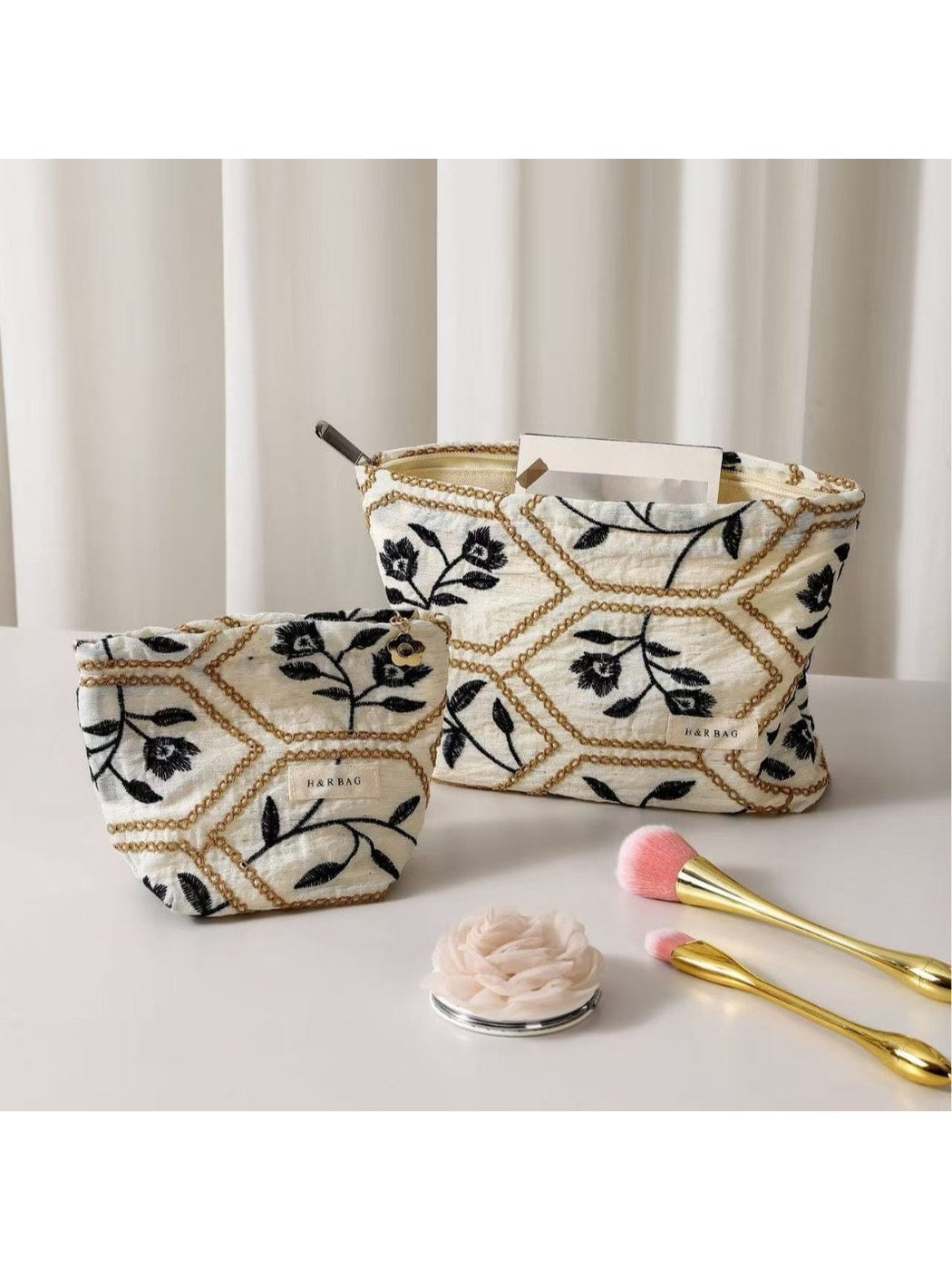 Cosbai - Women's Floral Print Handheld Cosmetic Bag