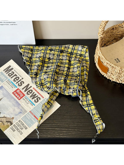 Scarvii - Vintage Plaid Floral Triangle Bandana