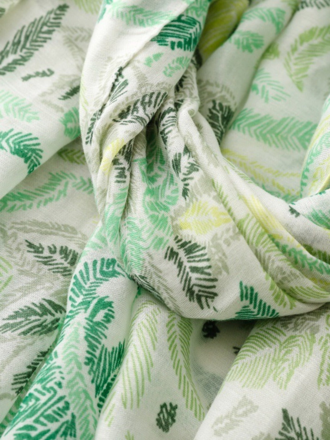 Scarvii - Boho Style Plant Floral Print Scarf - Chic & Fresh