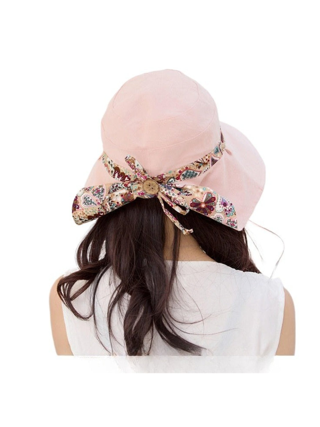 Back view of the Haila sun hat featuring the tied paisley ribbon