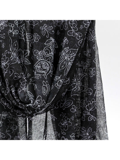 Scarvii - Black White Floral Print Scarf