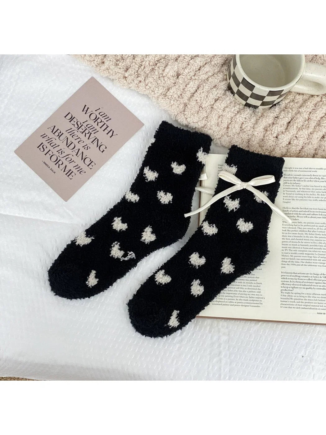 Rufia - Heart Fuzzy Texture Bow Detail Sleep Socks