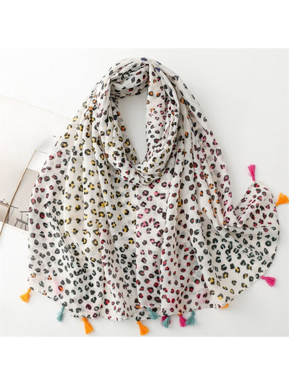 Scarvii - Lightweight Leopard Print Spring Scarf