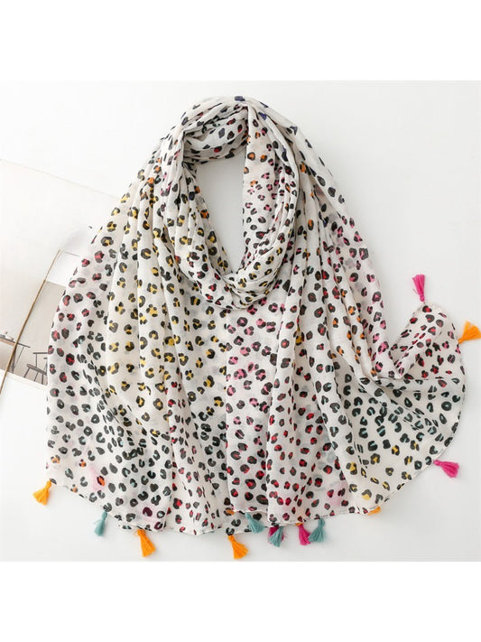 Scarvii - Lightweight Leopard Print Spring Scarf