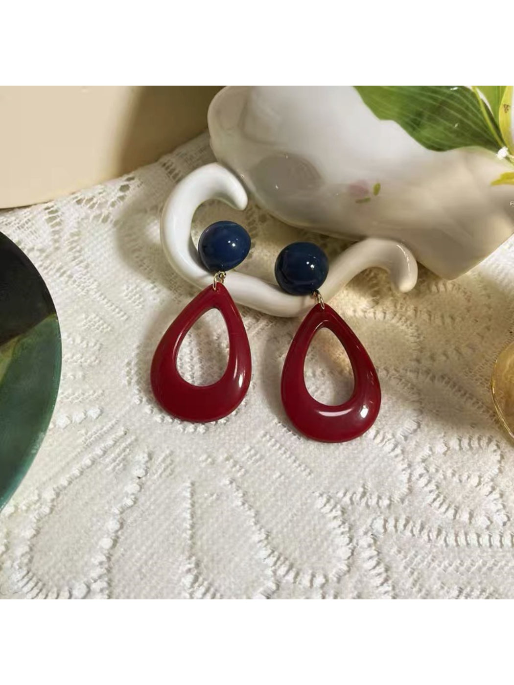 Earwish - Hollow Teardrop Statement Earrings