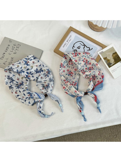 Scarvii - Floral Print Triangle Scarf