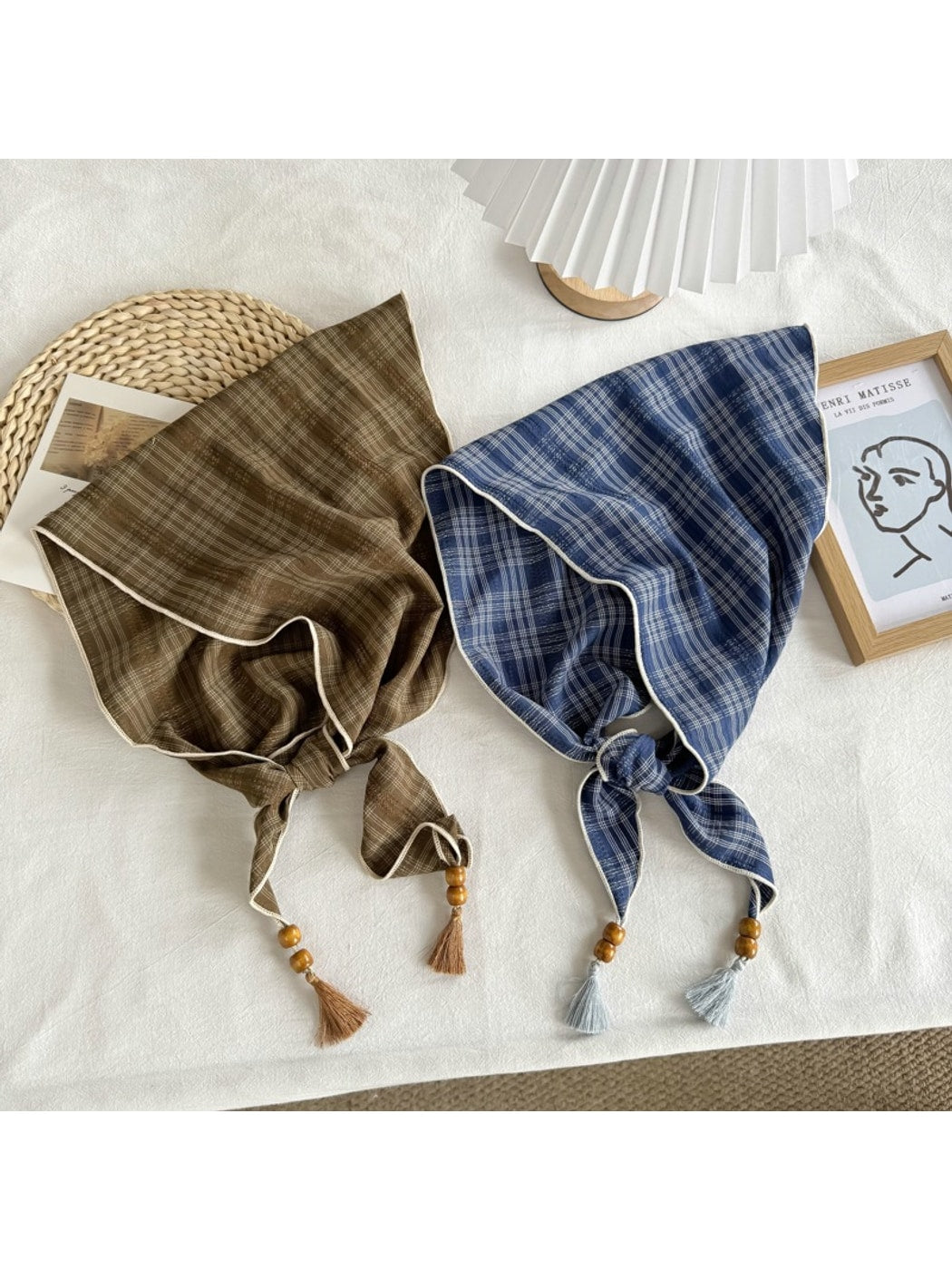 Scarvii - Simple Plaid Tassel Triangle Bandana