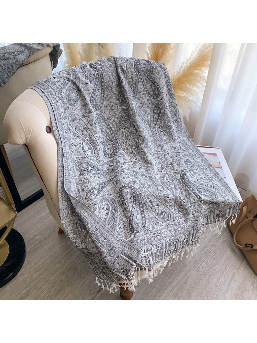 Scarvii - Vintage Floral Border Fringe Scarf
