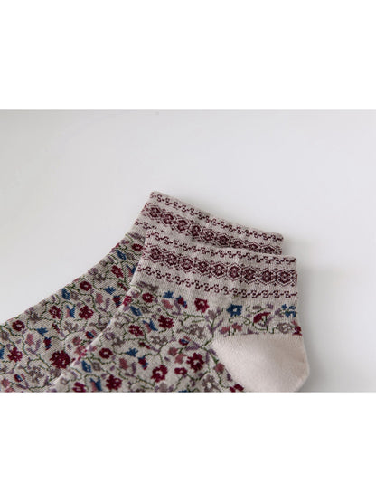 Rufia - Floral Pattern Women's Ankle Socks