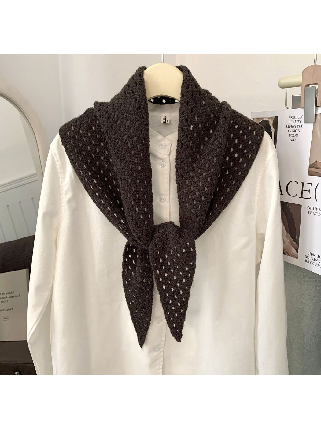 Scarvii - Mesh Knit Triangle Scarf