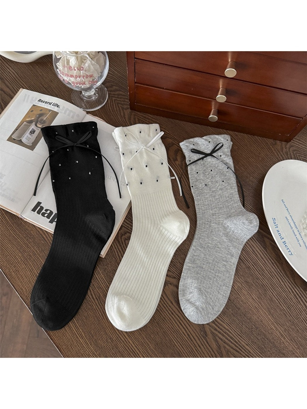Rufia - Slim Bow Decorate Polka Dot Crew Socks