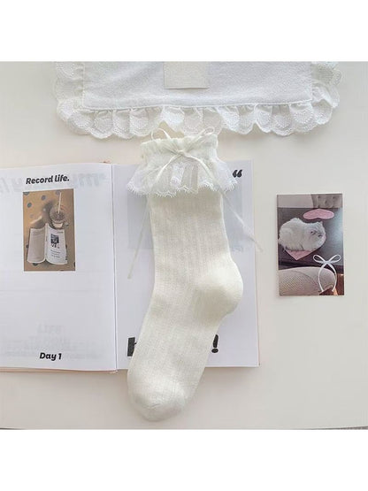Rufia - Solid Color Lace Trim Casual Crew Socks