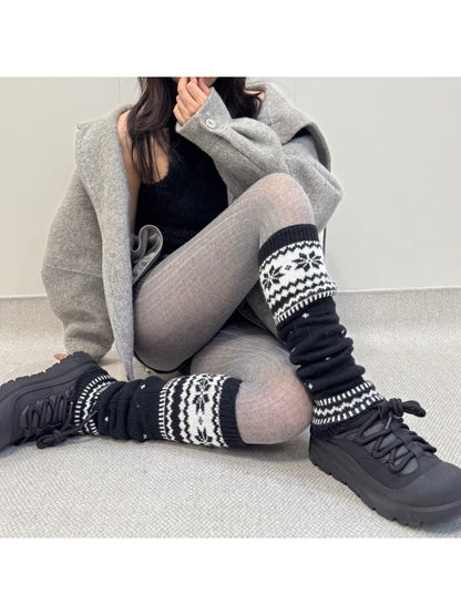 Cozyra - Fair Isle Snowflake Knit Leg Warmers