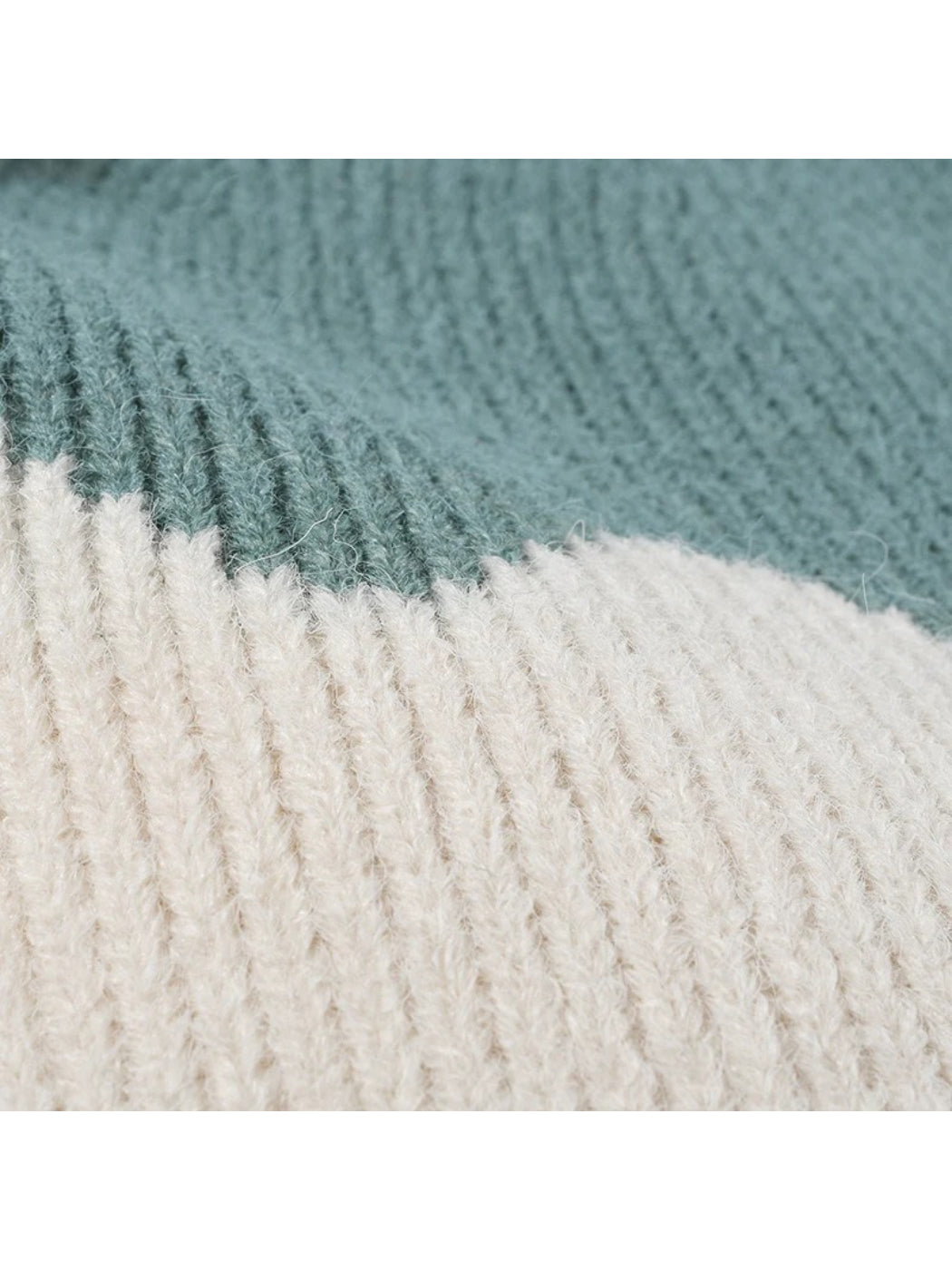 Haila - Wave Colorblock Cuffed Beanie