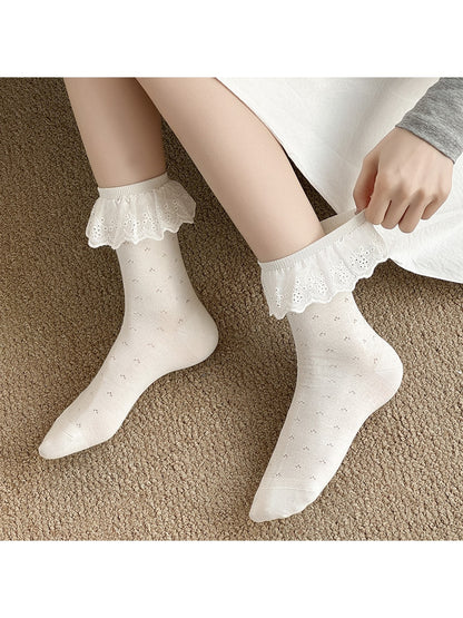 Rufia - Lace Scalloped Cuff Openwork Crew Socks