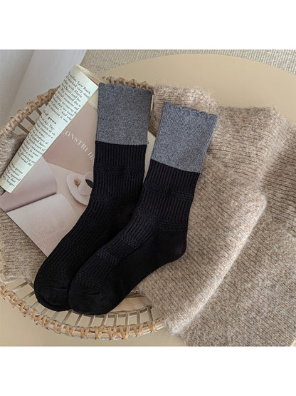 Rufia - Textured Ribbed Crew Socks