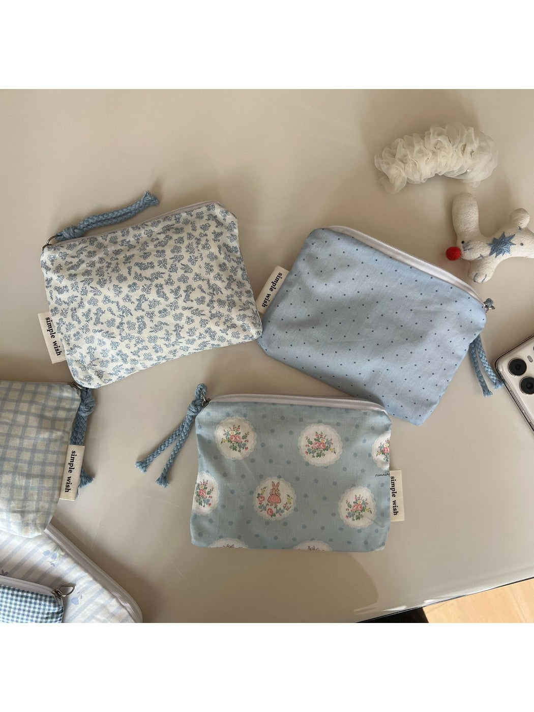 Cosbai - Classic Pattern Zip Pouch Bag
