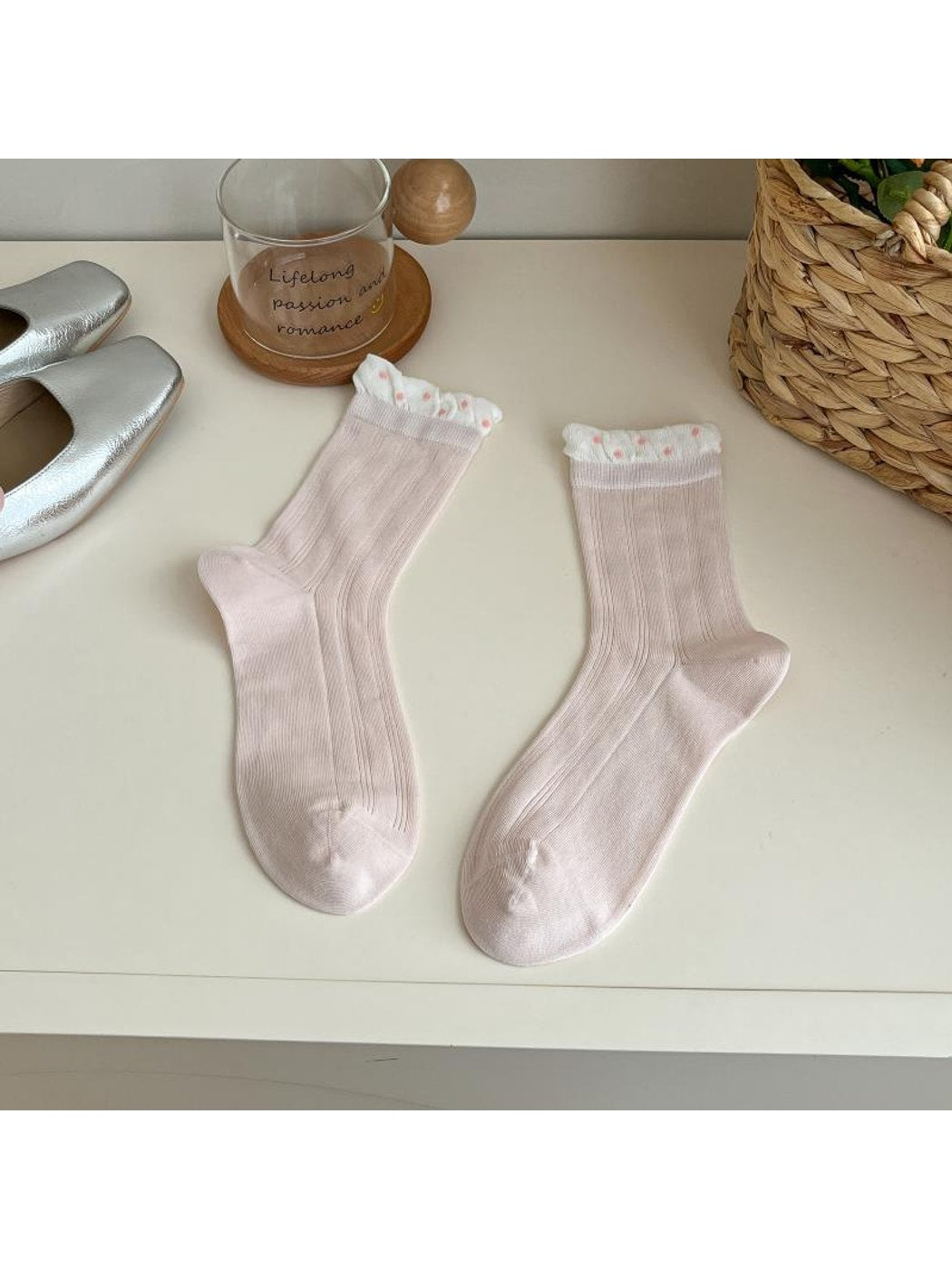 Rufia - Sweet Style Pink and White Crew Socks