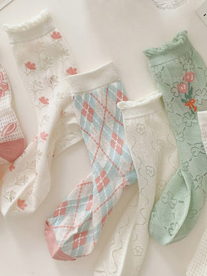 Rufia - Sweet Floral Print Mid-Calf Socks – Fresh & Feminine