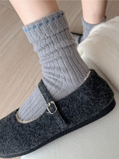 Rufia – Cozy Thick Mid-Calf Socks with Contrast Trim