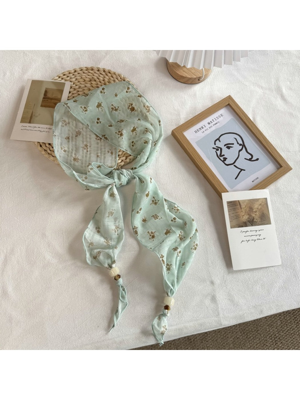 Scarvii - Romantic Ditsy Floral Print Scarf