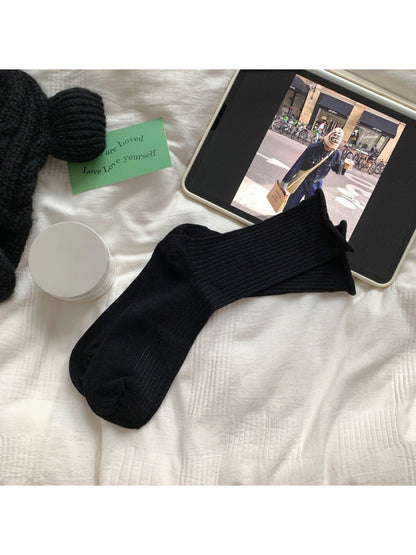 Rufia - Classic Ribbed Texture Crew Socks