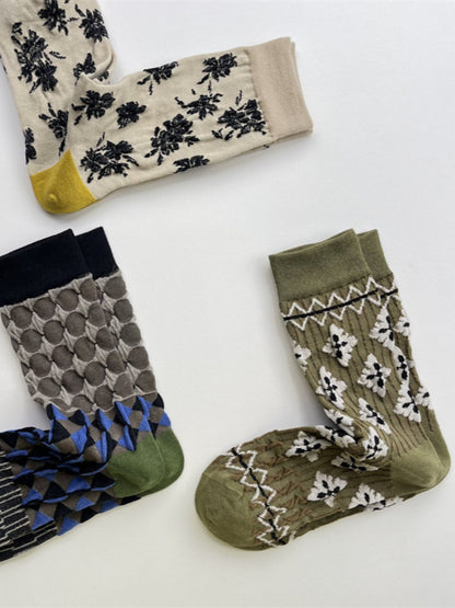 Rufia - Japanese Style Retro Mid-calf Socks – Unisex & Comfy