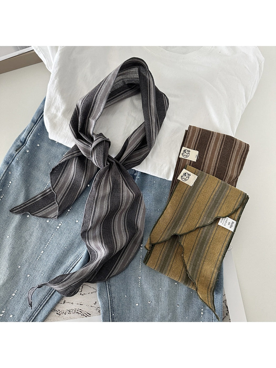 Scarvii - Vintage Striped Triangle Scarf