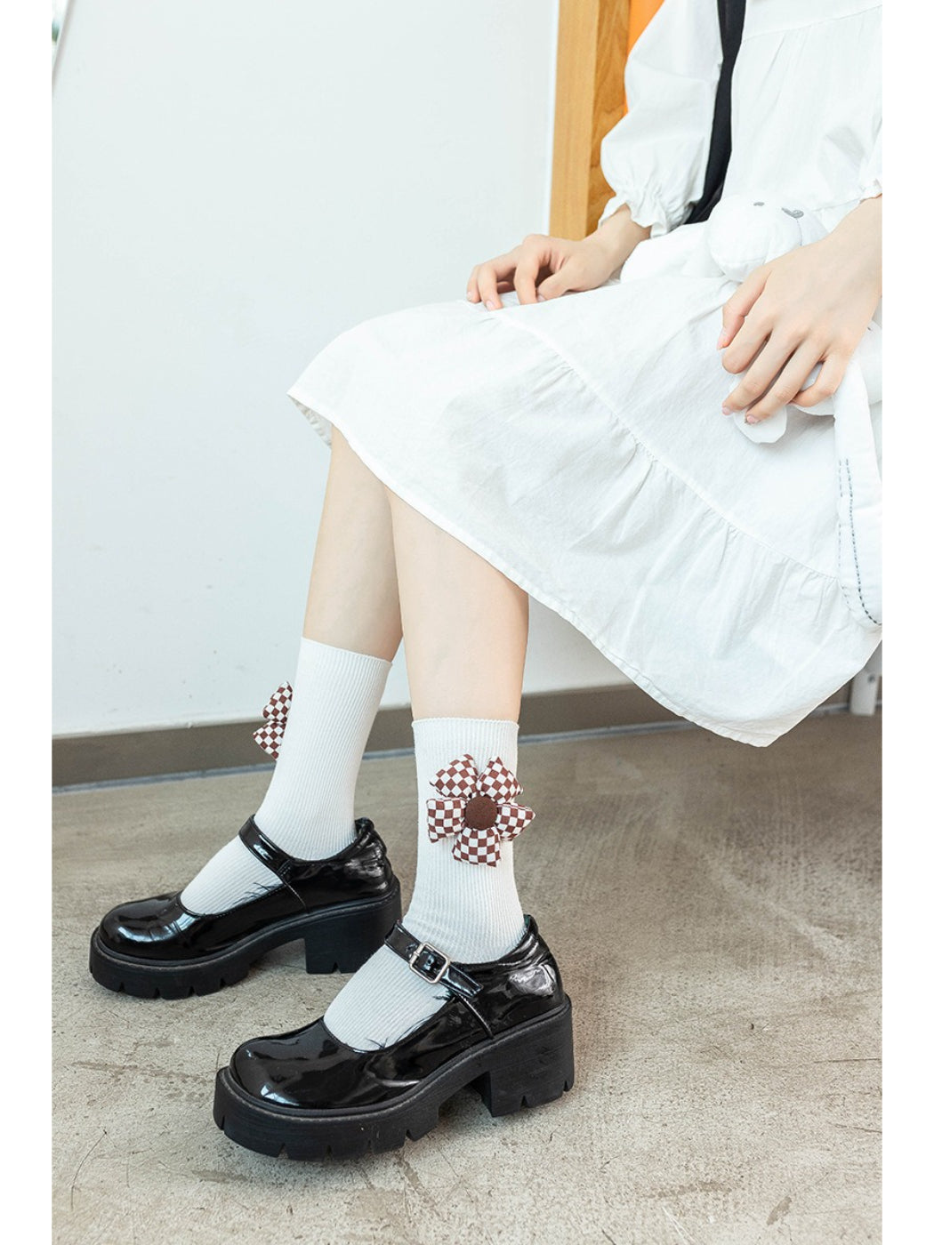 Rufia - Checkered Flower Crew Socks product image 7