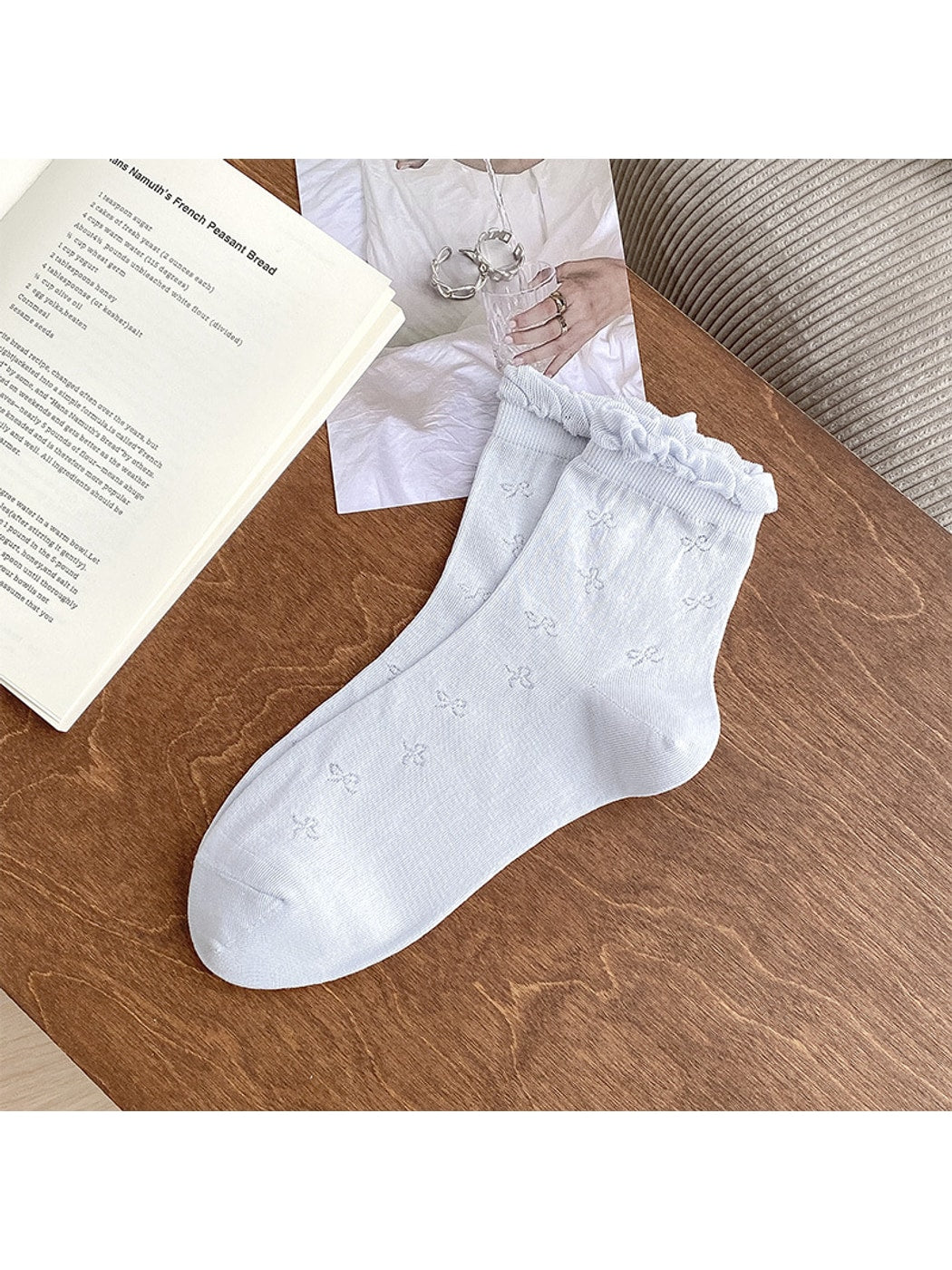 Rufia - Bow Pattern Ruffle Crew Socks