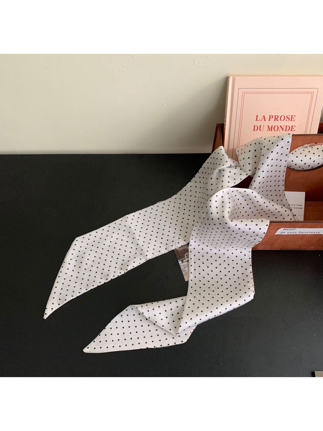 Scarvii - Retro Polka Dot Skinny Scarf