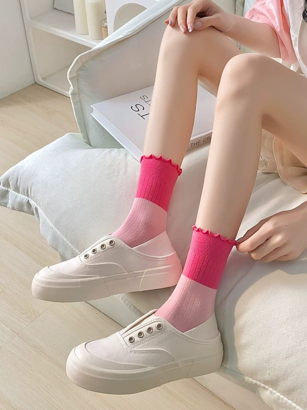 Rufia - Sweet Ruffle Calf Socks product image 9